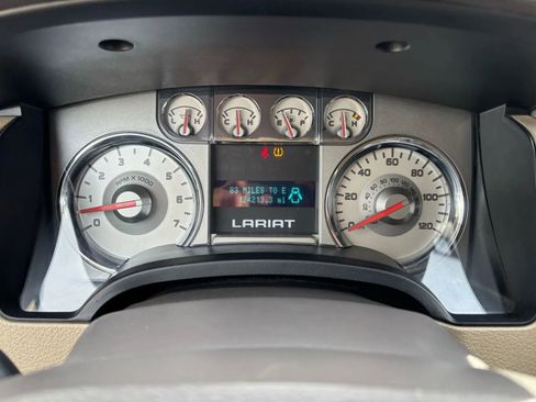 Used 2010 Ford F150 Lariat RWD image 24