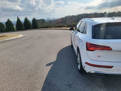 Used 2024 Audi Q5 2.0T Premium Plus image 9