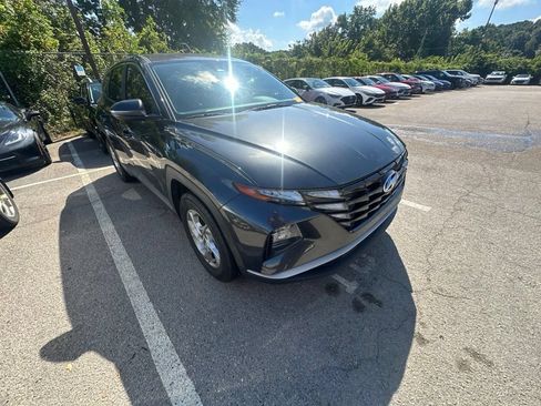 Certified 2022 Hyundai Tucson SE w/ Cargo Package FWD image 1