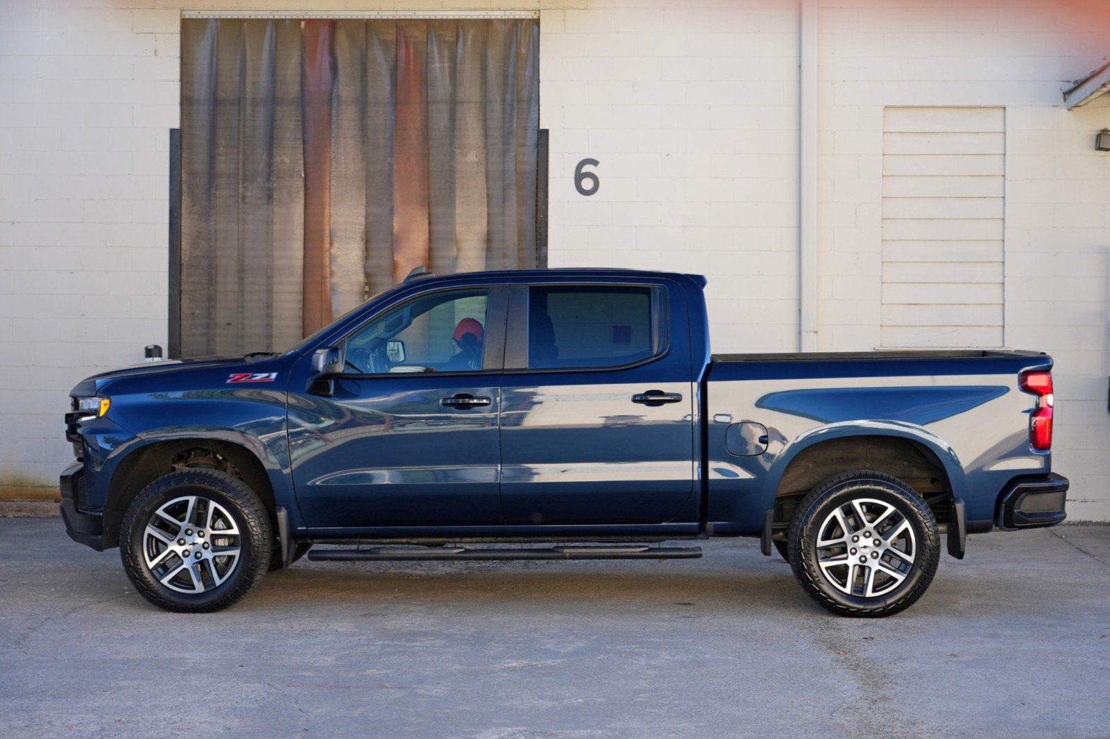 Used 2020 Chevrolet Silverado 1500 LT Trail Boss AWD/4WD image 45