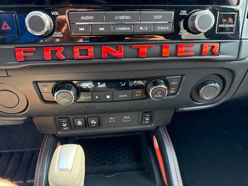Used 2026 Nissan Frontier Pro-X w/ Tow Package RWD image 23