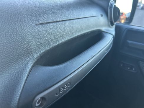 Used 2017 Jeep Wrangler Unlimited Sport w/ Quick Order Package 24S image 44