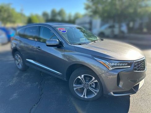 Used 2025 Acura RDX SH-AWD w/ Technology Package image 11