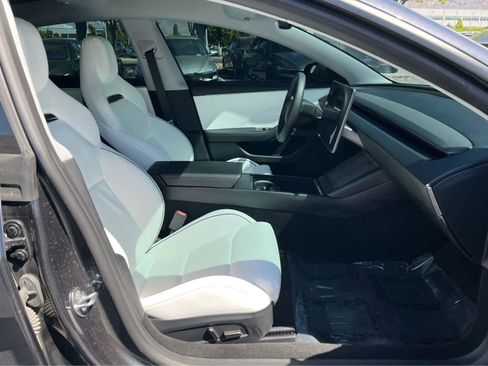 Used 2024 Tesla Model 3 Performance AWD/4WD image 17