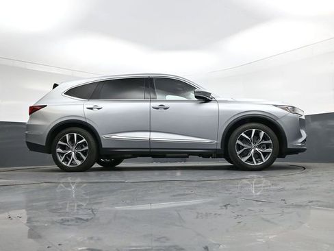 Used 2023 Acura MDX SH-AWD w/ Technology Package image 29