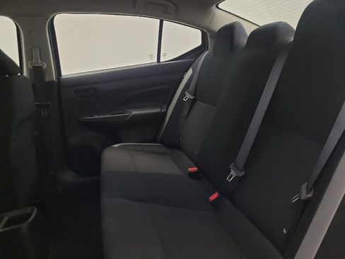 Used 2025 Nissan Versa S w/ Trunk Package image 18