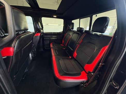 Used 2019 Ford F150 Lariat w/ Equipment Group 502A Luxury AWD/4WD image 21