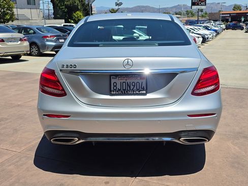 Used 2019 Mercedes-Benz E 300 image 12