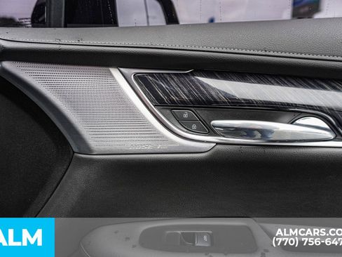 Used 2023 Cadillac XT6 Premium Luxury w/ Technology Package image 47