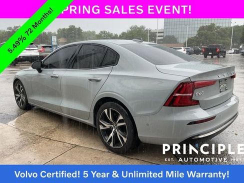 Used 2025 Volvo S60 B5 Plus image 5