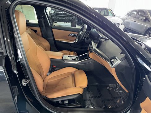 Used 2023 BMW 330e w/ Driving Assistance Package RWD image 10