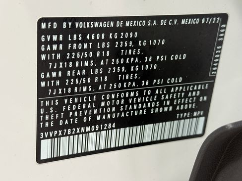 Certified 2022 Volkswagen Taos SE image 26