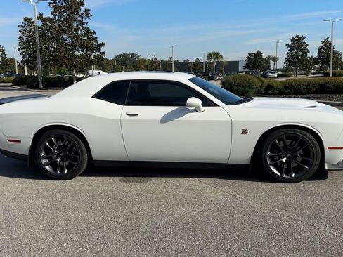 Used 2023 Dodge Challenger R/T Scat Pack w/ Plus Package image 9