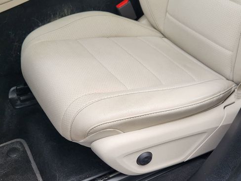 Used 2021 Mercedes-Benz GLE 350 image 23