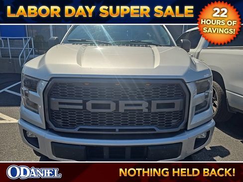 Used 2017 Ford F150 XLT w/ Equipment Group 302A Luxury AWD/4WD image 2