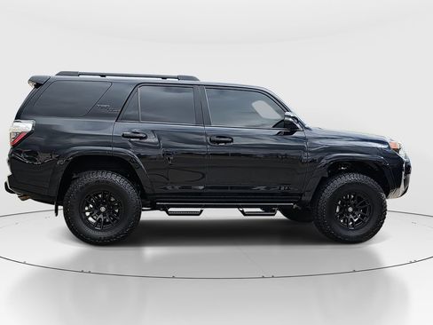 Used 2024 Toyota 4Runner TRD Off-Road Premium image 4