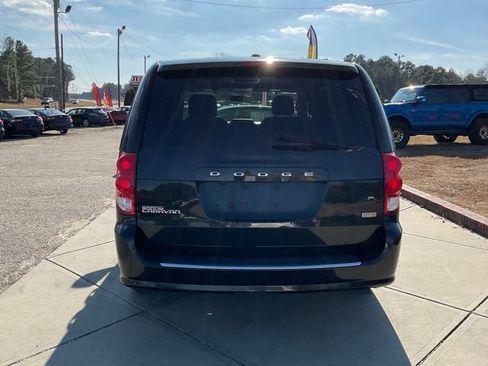 Used 2017 Dodge Grand Caravan SE w/ Power Window Group image 6