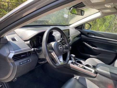 Certified 2024 Nissan Altima 2.5 SR FWD image 16