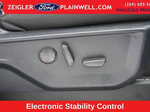 Used 2022 Ford F150 XLT w/ Equipment Group 302A High image 5