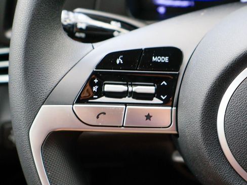 New 2026 Hyundai Elantra SE FWD image 16
