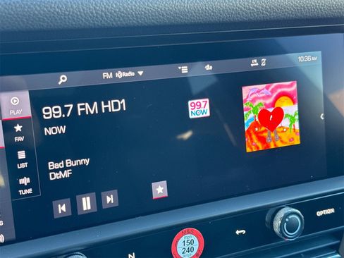 Used 2025 Porsche Macan image 21