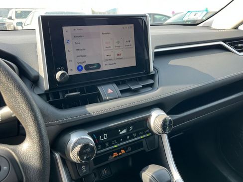 Used 2025 Toyota RAV4 LE image 20