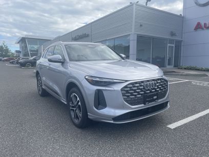 Certified 2025 Audi Q5 Premium w/ Convenience Package
