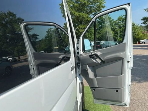 Used 2015 Mercedes-Benz Sprinter 2500 w/ Additional Battery Package image 25