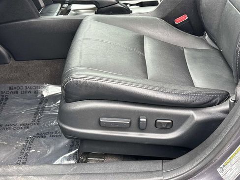 Used 2015 Honda Crosstour EX-L image 26