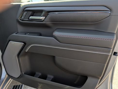New 2026 GMC Sierra 2500 AT4X w/ AT4X AEV Edition AWD/4WD image 37