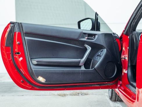 Used 2015 Subaru BRZ Limited image 52