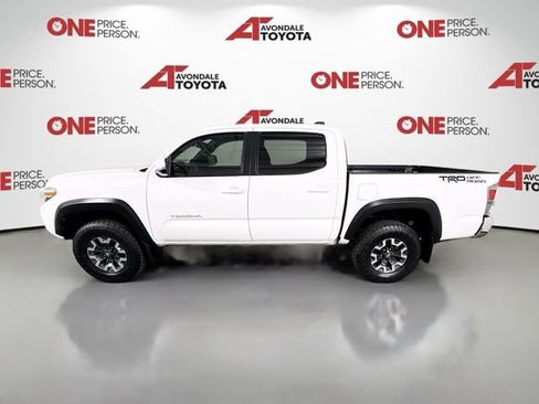 Certified 2020 Toyota Tacoma TRD Off-Road image 4