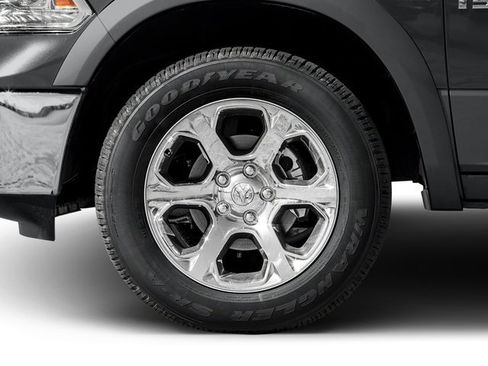 Used 2017 RAM 1500 Laramie w/ Convenience Group AWD/4WD image 14