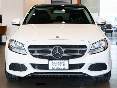Used 2017 Mercedes-Benz C 300 4MATIC Sedan image 2