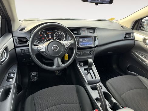 Used 2019 Nissan Sentra S image 15