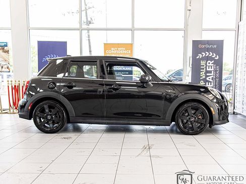 Used 2023 MINI Cooper S FWD image 9