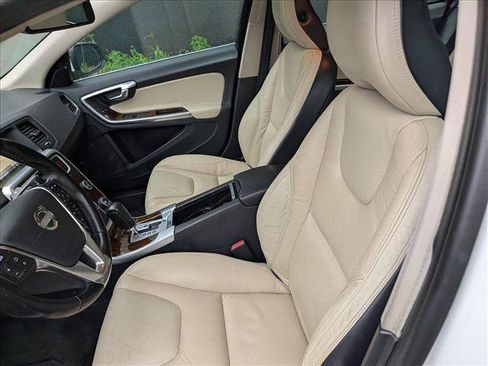 Used 2012 Volvo S60 T6 AWD/4WD image 24