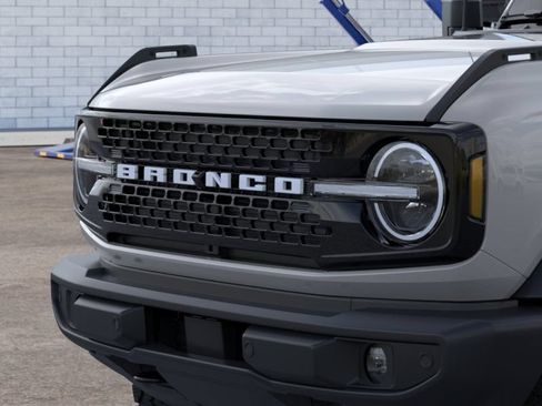 New 2026 Ford Bronco Outer Banks AWD/4WD image 19