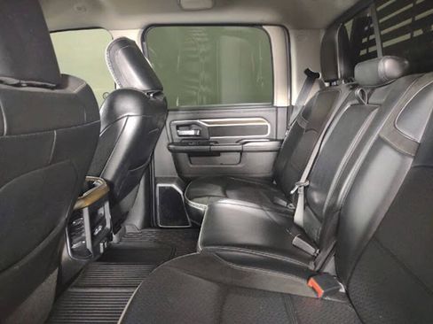 Used 2023 RAM 2500 Laramie AWD/4WD image 12