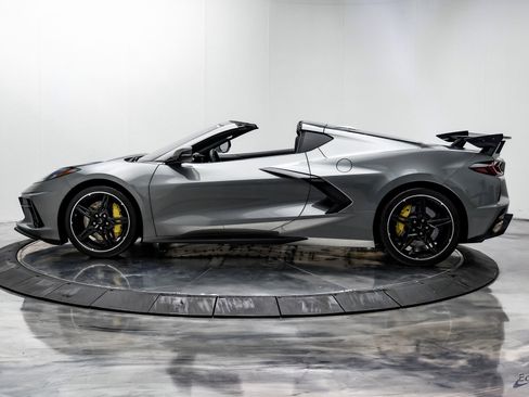 Used 2023 Chevrolet Corvette Stingray Premium Cpe w/ Z51 Performance Package image 6
