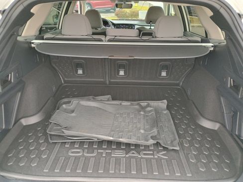 Certified 2021 Subaru Outback Premium w/ Popular Package #1 image 17