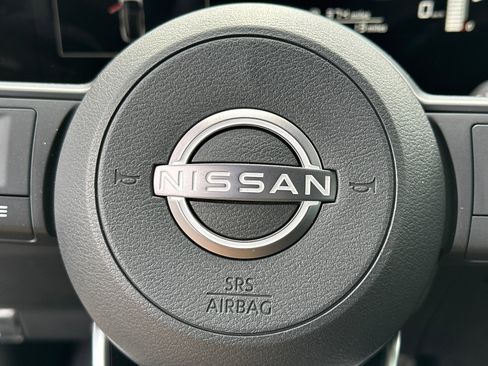 New 2026 Nissan Kicks S image 24