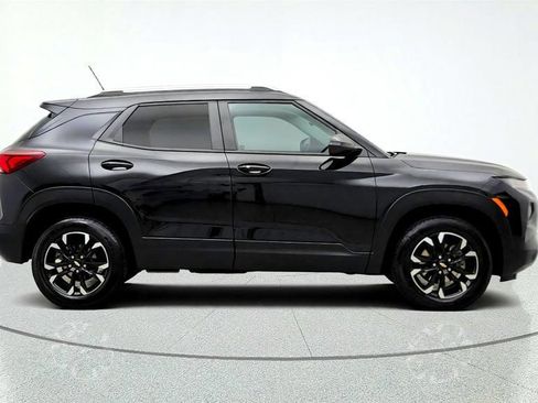 Used 2023 Chevrolet TrailBlazer LT w/ Convenience Package AWD/4WD image 6
