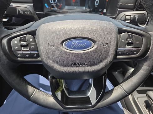 Used 2024 Ford Ranger Lariat w/ Advanced Towing Package AWD/4WD image 17