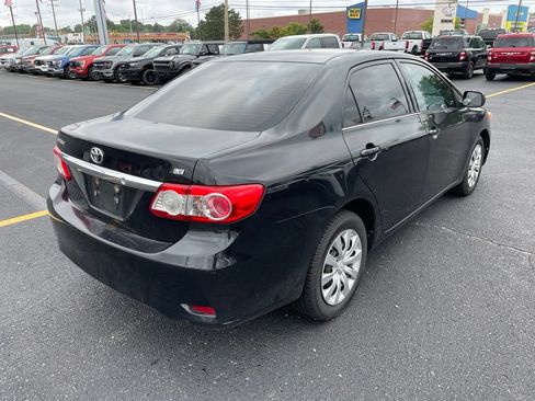 Used 2013 Toyota Corolla LE FWD image 5