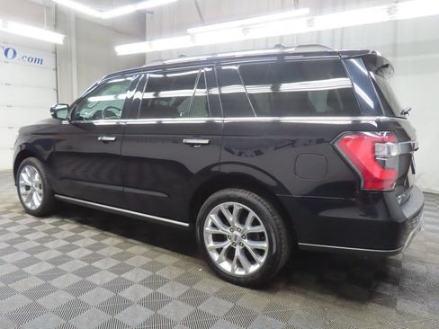 Used 2019 Ford Expedition Limited w/ Equipment Group 302A AWD/4WD image 5