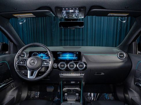 Certified 2023 Mercedes-Benz GLA 250 image 25