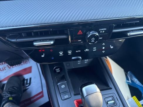 New 2026 Nissan Kicks SR w/ SR Premium Package image 18