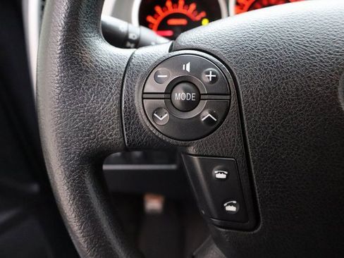 Used 2013 Toyota Tundra 4x4 Double Cab image 22