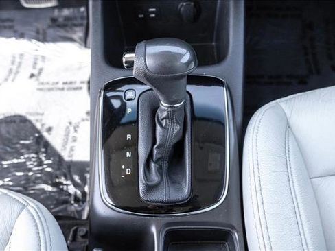 Used 2017 Kia Forte LX FWD image 17
